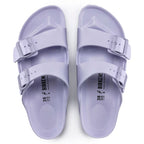 Sandalias Birkenstock Arizona EVA Purple Fog, vista cenital del par