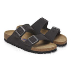 Sandalias Birkenstock Arizona Nobuk Black Soft, calzado por modelo, primer plano del tobillo