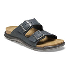 Sandalias Birkenstock Arizona Crosstown Oiled Leather Black, par completo en tres cuartos (1)
