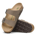 Sandalias Birkenstock Arizona synthetic Espresso/Gray Taupe Vegan, detalle de la suela