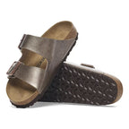Sandalias Birkenstock Arizona Birko-Flor Graceful Taupe, detalle de la suela, par