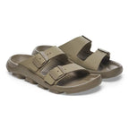 Sandalias Birkenstock Mogami Terra Stealth Birko-Flor Faded Khaki, par completo en tres cuartos (2)