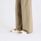Sandalias Birkenstock Madrid Big Buckle EVA Eggshell, calzado por modelo femenino, cuerpo entero de piernas