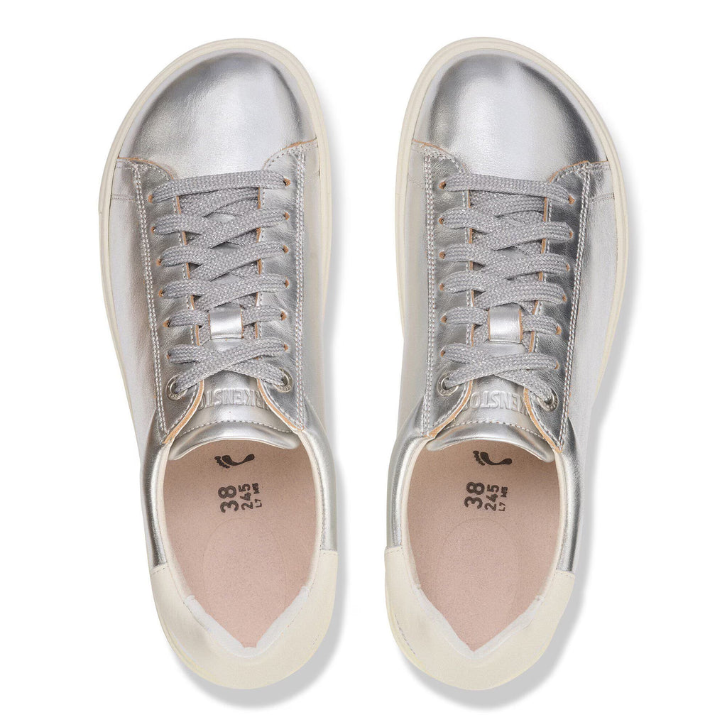 Bend Low Cuero Metallic Silver