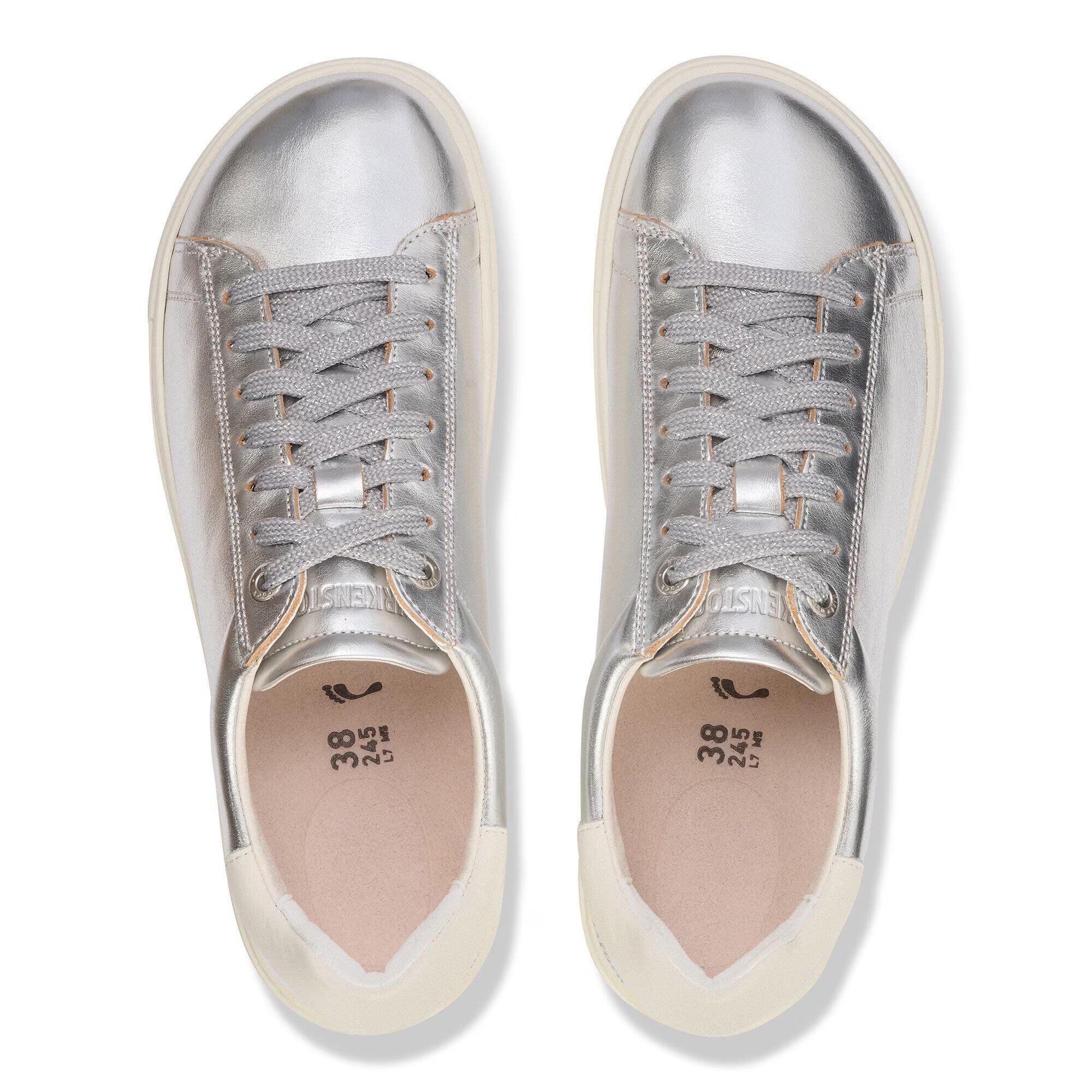 Bend Low Cuero Metallic Silver