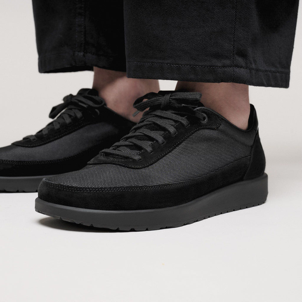 Honnef City Gamuza Triple Black
