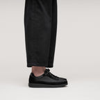 Zapatillas Birkenstock Honnef City Gamuza Triple Black, en uso, imagen de estilo de vida