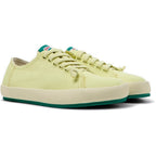 Zapatillas Camper Peu Rambla Amarilla, vista frontal en tres cuartos