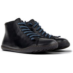 Botas y Botines Camper Peu Cami Negro, vista frontal en tres cuartos