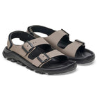 Sandalias Birkenstock Mogami Terra Apex Concrete Gray, par completo en tres cuartos