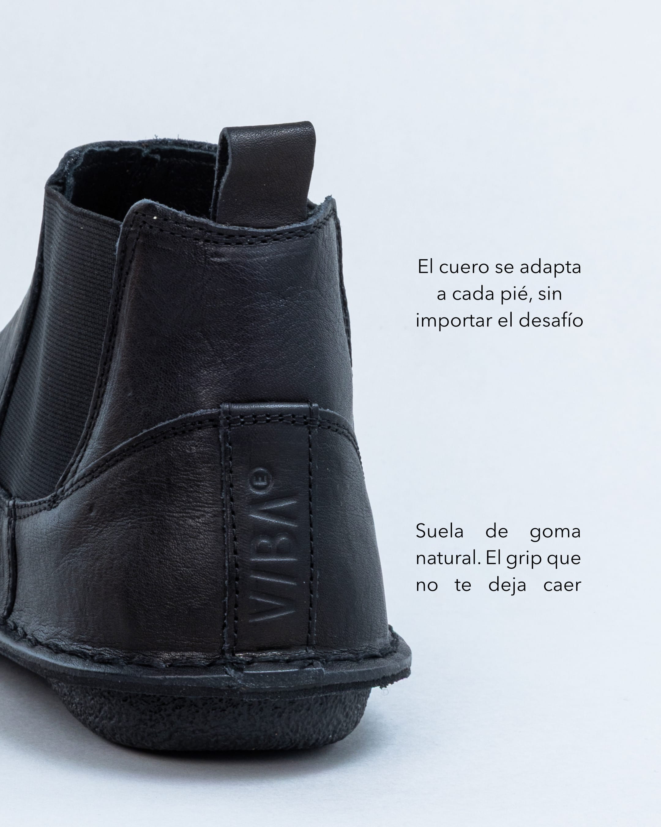Botas y Botines VIBAe Hanko Preto Black, vista trasera con texto informativo del producto