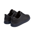 Zapatillas Camper Runner Four Negro, vista trasera en tres cuartos
