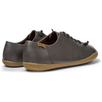 Zapatos Camper Peu Cami Gris, vista trasera en tres cuartos