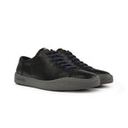 Zapatos Camper Peu Touring Negro, par completo en tres cuartos