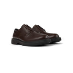 Zapatos Camper Norman Café, vista frontal en tres cuartos