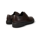 Zapatos Camper Norman Café, vista trasera en tres cuartos