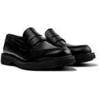 Zapatos Camper Norman Negro, vista frontal en tres cuartos