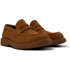 Zapatos Camper Norman Marrón, vista frontal en tres cuartos