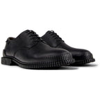 Zapatos Camper Pix Negro, vista frontal en tres cuartos