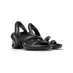 Sandalias Camper Kobarah Negro, vista frontal en tres cuartos