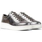Zapatillas Camper Runner Up Plateado, vista frontal en tres cuartos