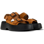 Sandalias Camper Tasha Sandals Marrón, vista frontal en tres cuartos
