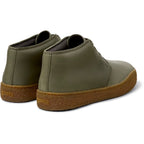 Botas y Botines Camper Peu Terreno Verde, vista trasera en tres cuartos