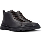 Botas y Botines Camper Brutus Negro, vista frontal en tres cuartos