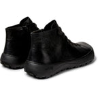 Botas y Botines Camper Peu Serra Negro, vista trasera en tres cuartos