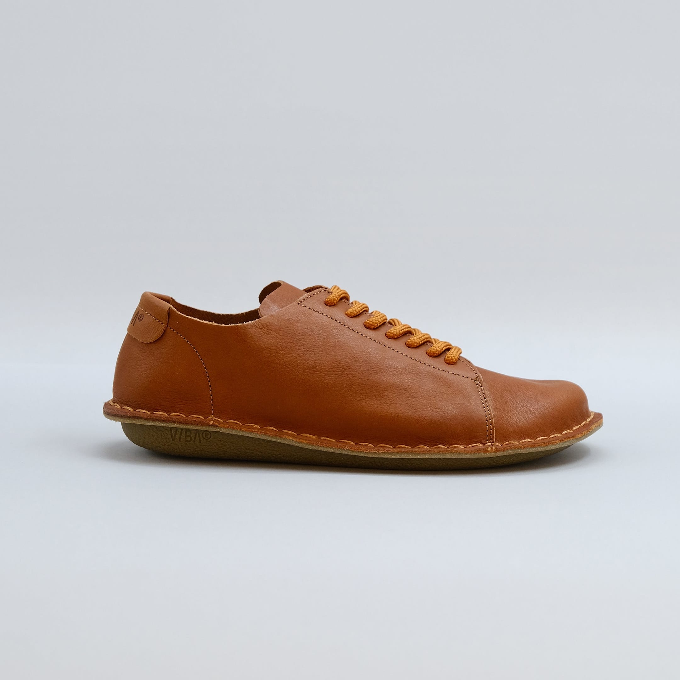 Zapatos VIBAe Lisboa Cognac Brown, perfil lateral
