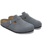 Zuecos Birkenstock Boston Gamuza Basalt Gray, par completo en tres cuartos