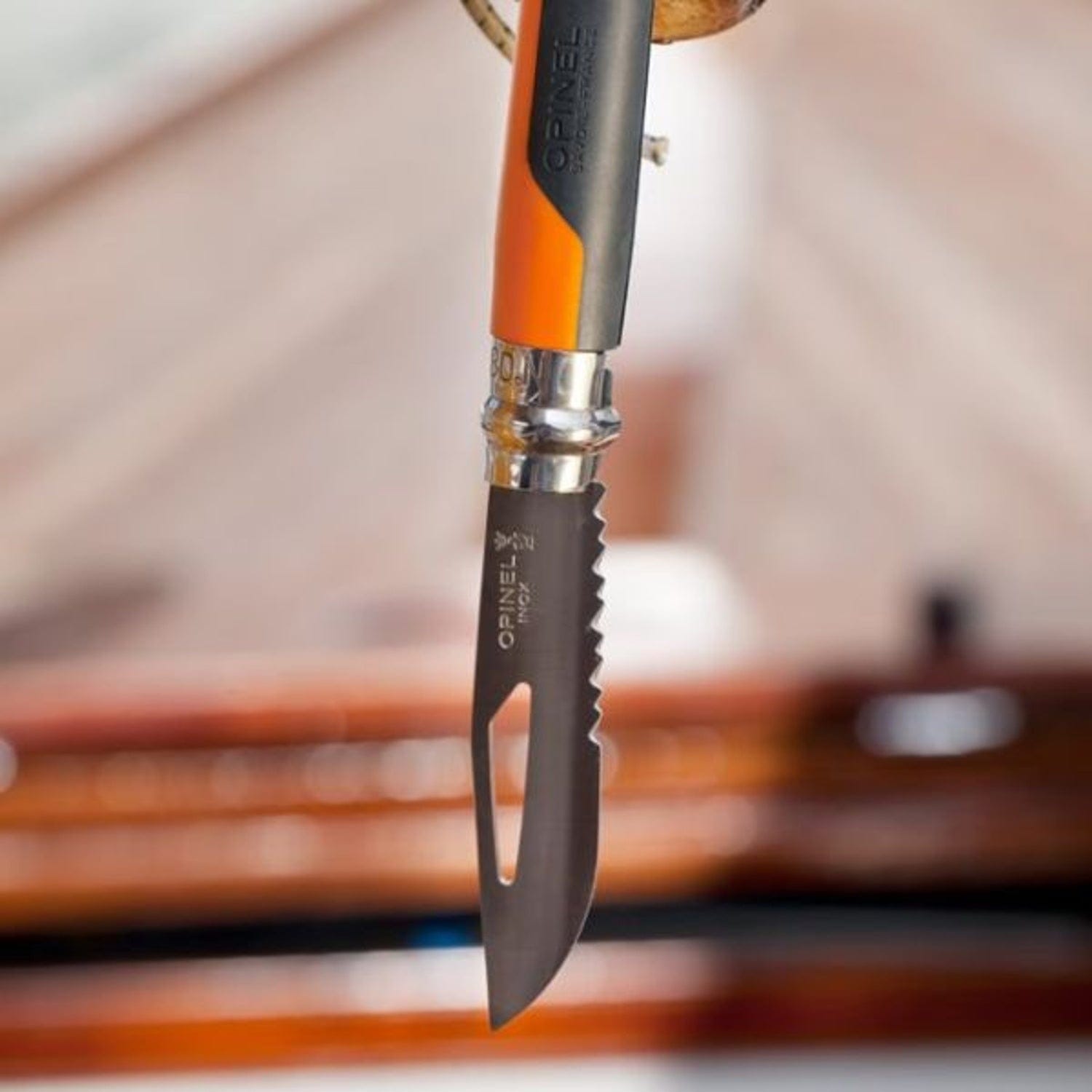 Cuchillo Opinel N°08 Outdoor Naranjo - vista 3, detalle de la hoja abierta