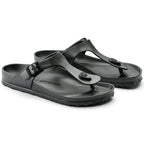 Sandalias Birkenstock Gizeh EVA Metallic Anthracite, par completo en tres cuartos