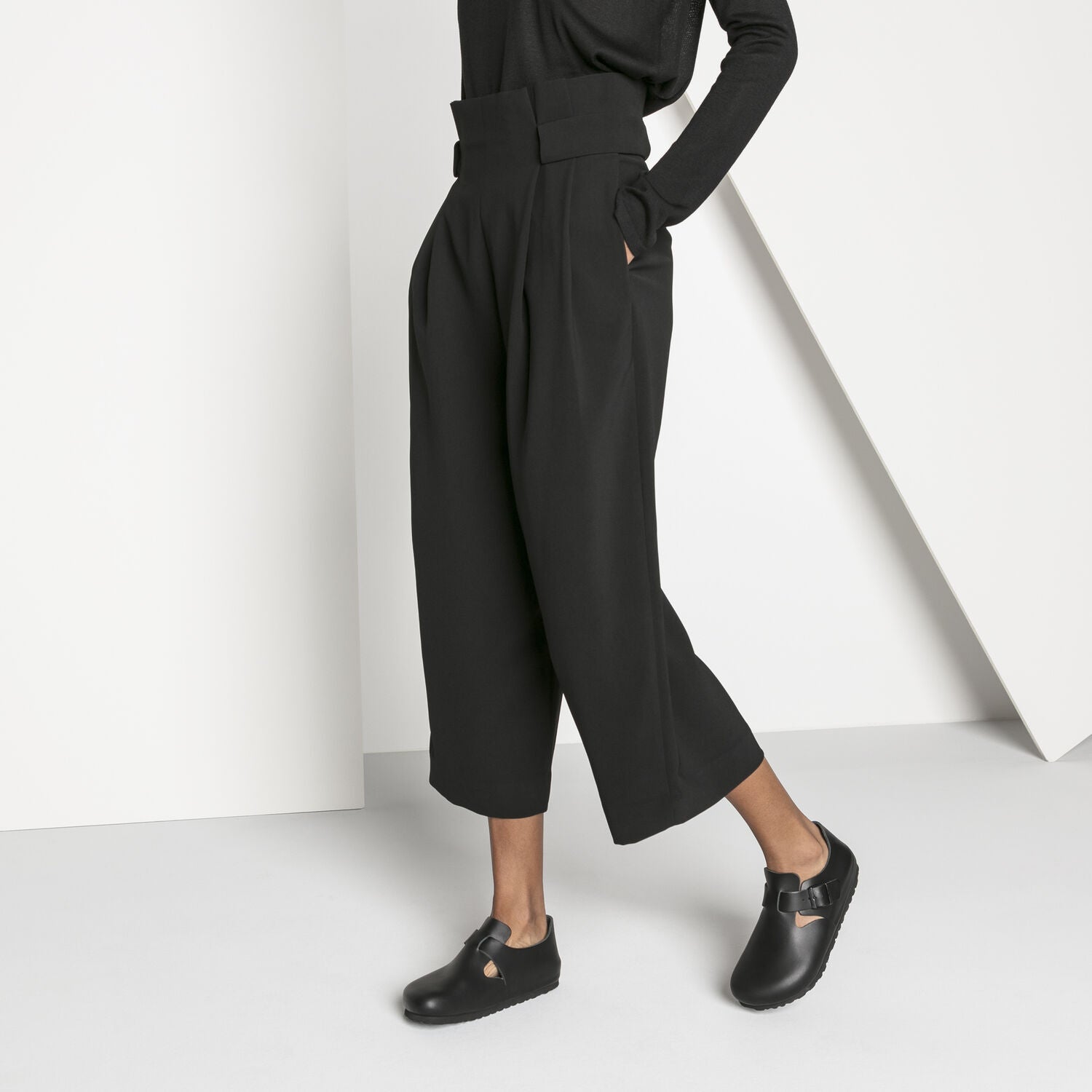 London Black (6685582524487)