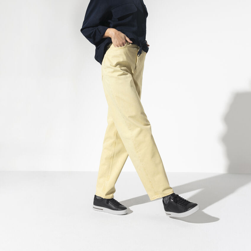 Bend Low Black (6664759509063)