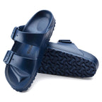 Sandalias Birkenstock Arizona EVA Navy, par completo con vista de la suela