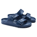 Sandalias Birkenstock Arizona EVA Navy, par completo en tres cuartos