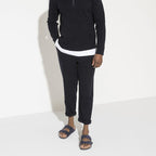 Sandalias Birkenstock Arizona Midnight Soft, calzado por modelo masculino