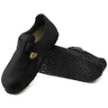 Zapatos Birkenstock London Oiled Black, par completo en tres cuartos, con la suela a la vista