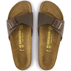 Sandalias Birkenstock Madrid Mocha, vista cenital del par